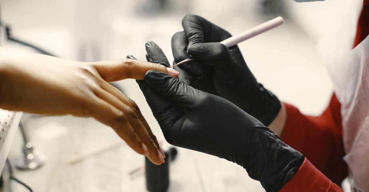 Manicure